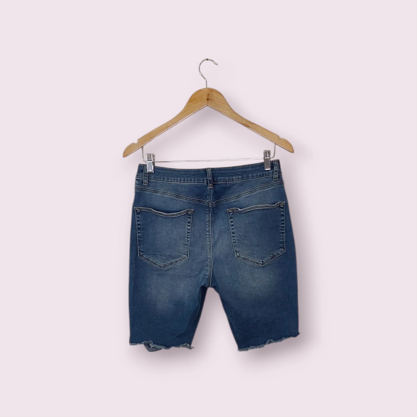 מכנס ג'ינס 3/4 מידה:32 מותג:ASOS | מידה XS
