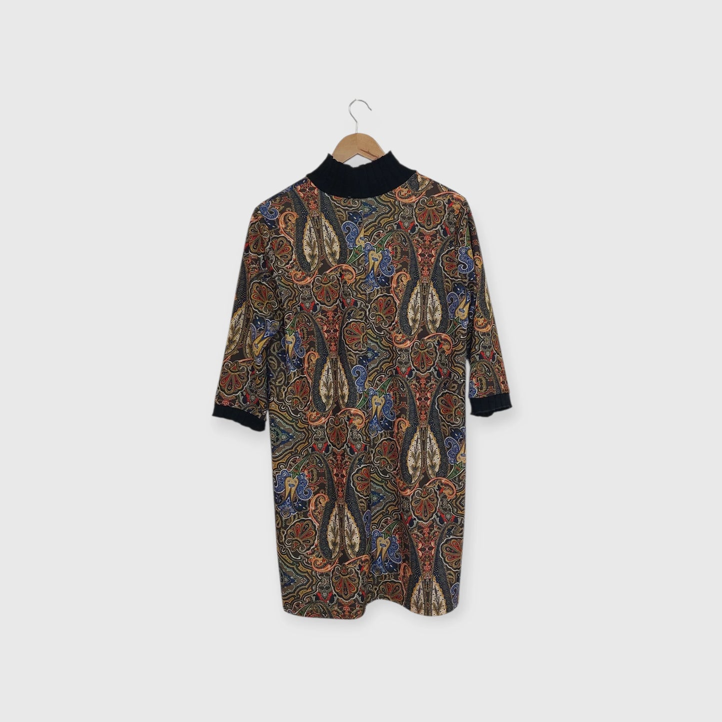 فستان ميدي بنقشات، ZARA | مقاس 28