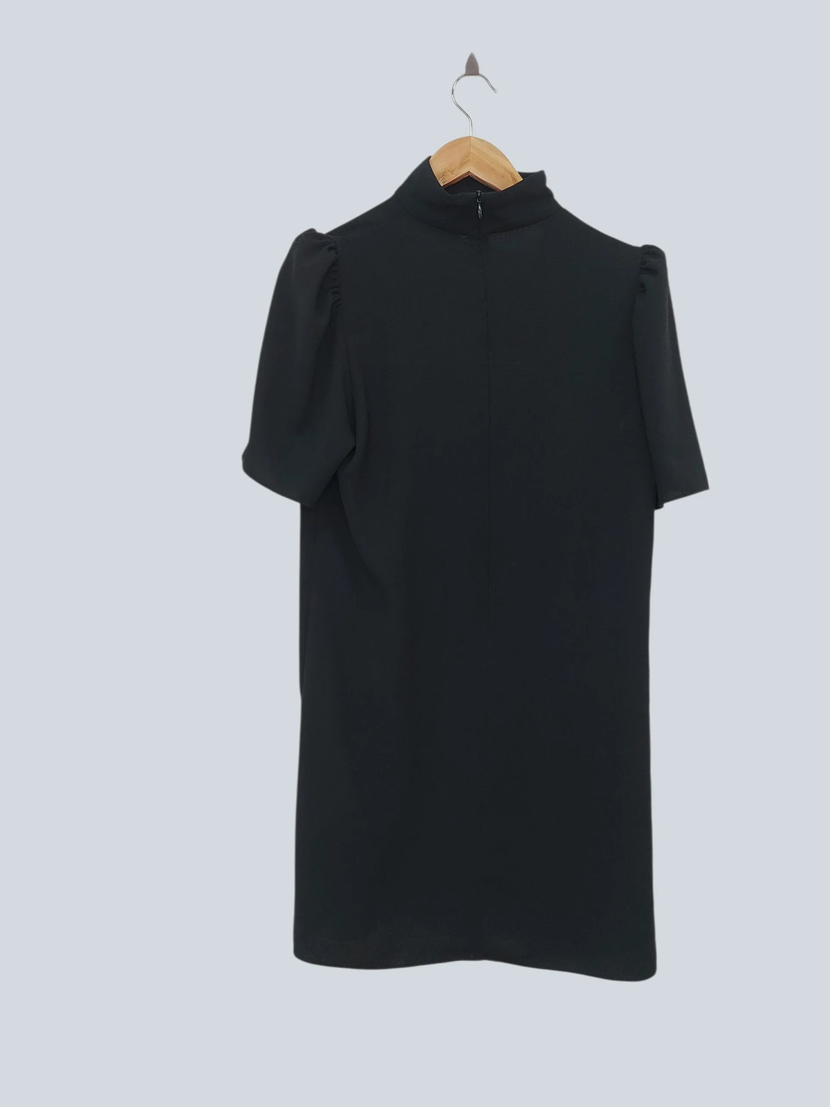 שמלה מידי שחורה ZARA | מידה M