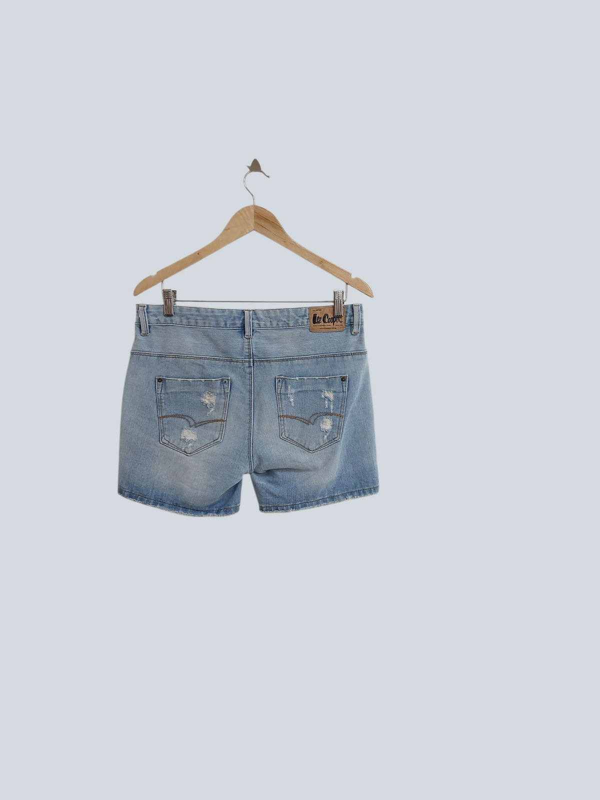 מכנס ג'ינס קצר תכלת Lee Cooper | מידה M