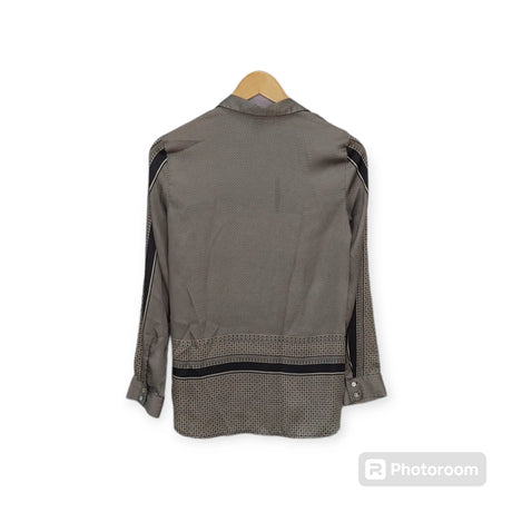 חולצה מכופתרת עם הדפסים H&M | מידה 34