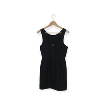 فستان ميني أسود من FOREVER 21 | مقاس XS