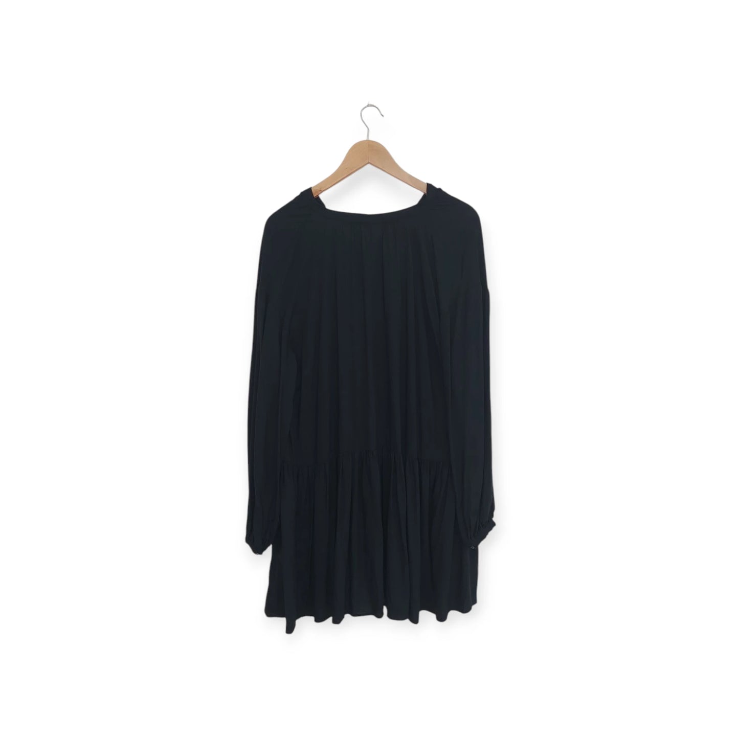 فستان ميدي أسود من H&M | مقاس 40