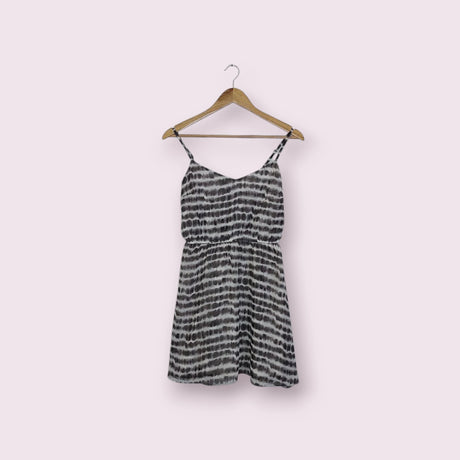 فستان قصير بحمالات FOREVER 21 | مقاس S