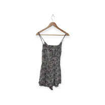 جمبسوت قصير بنقشة زهور AMERICAN EAGLE | مقاس M