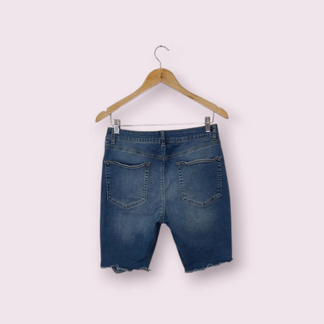 מכנס ג'ינס 3/4 מידה:32 מותג:ASOS | מידה 32
