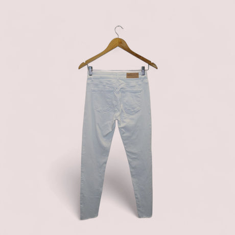 بنطلون جينز أبيض PULL&BEAR | مقاس 36
