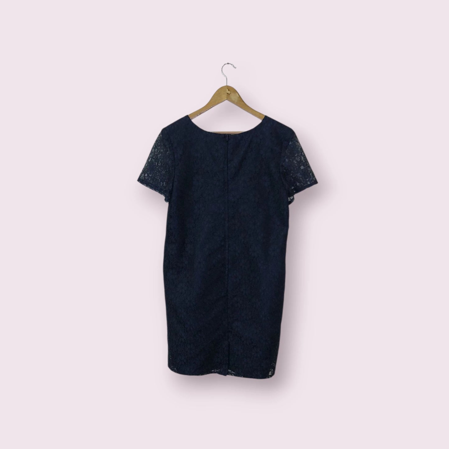 שמלת מידי שתיי שכבות בד תחרה | מידה M