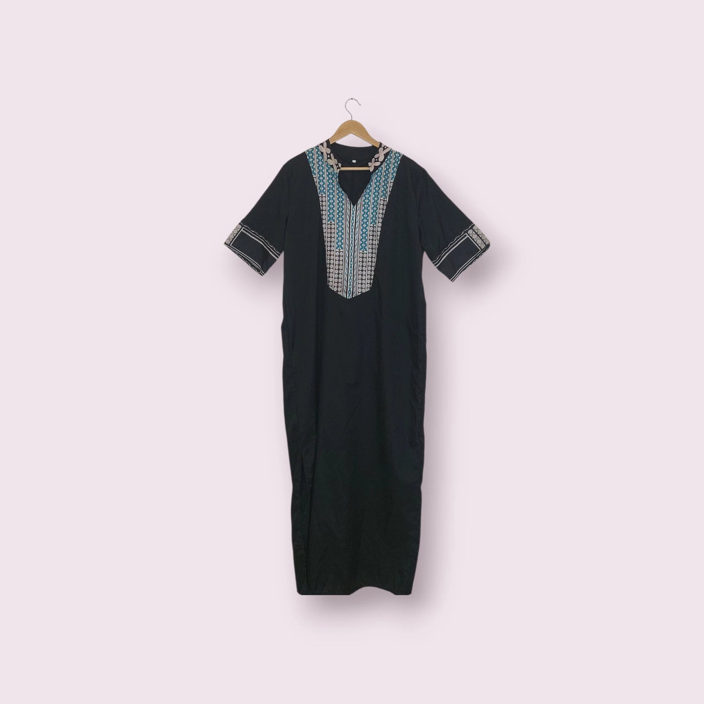فستان أسود بطبعة زهور | مقاس XXL