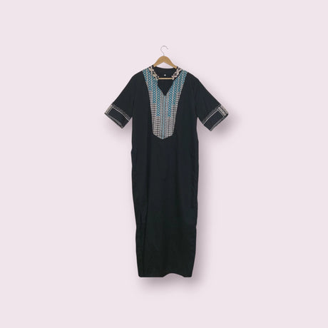 فستان أسود بطبعة زهور | مقاس XXL