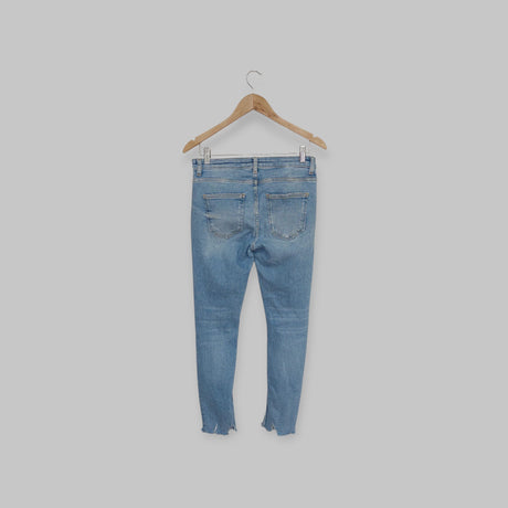 بنطلون جينز أزرق فاتح ZARA | مقاس 38