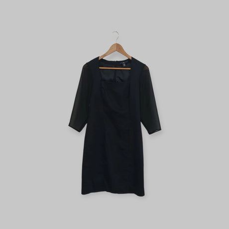 فستان قصير أسود من H&M | مقاس 40