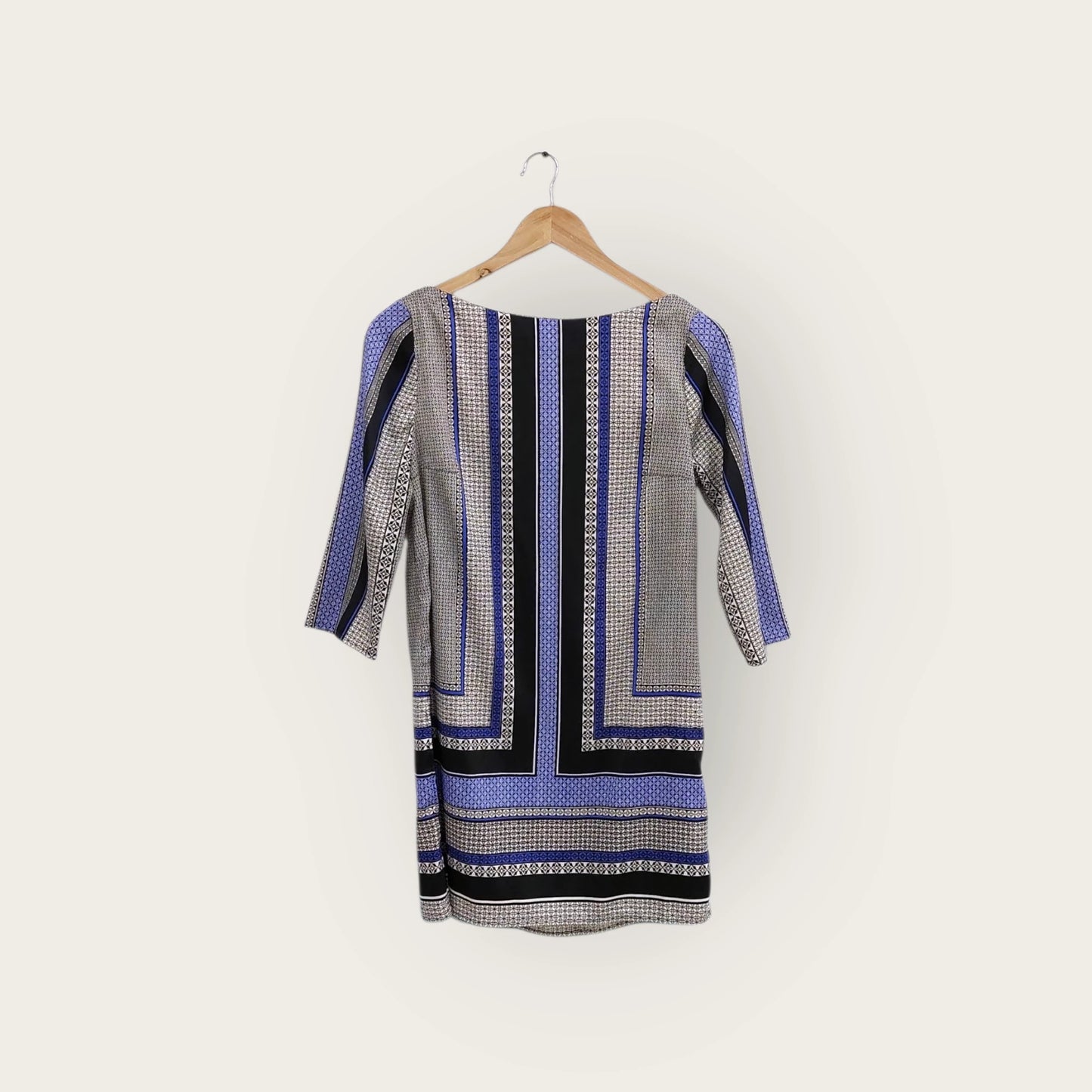 فستان مطبوع من H&M مقاس 36 | مقاس 36