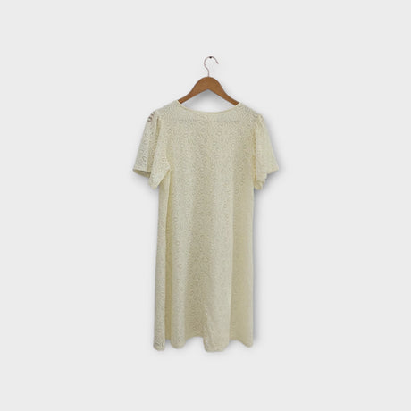 فستان قصير بيج مقاس XL من RESERVED | مقاس XL