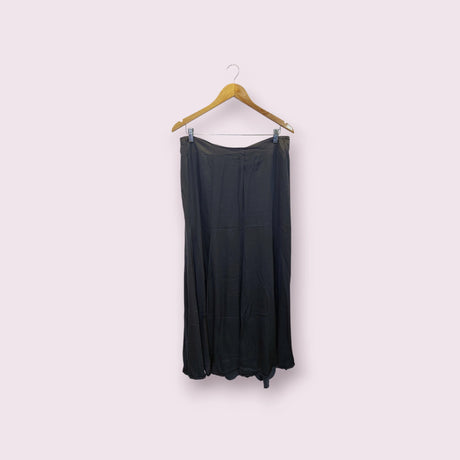تنورة رمادية | مقاس XL