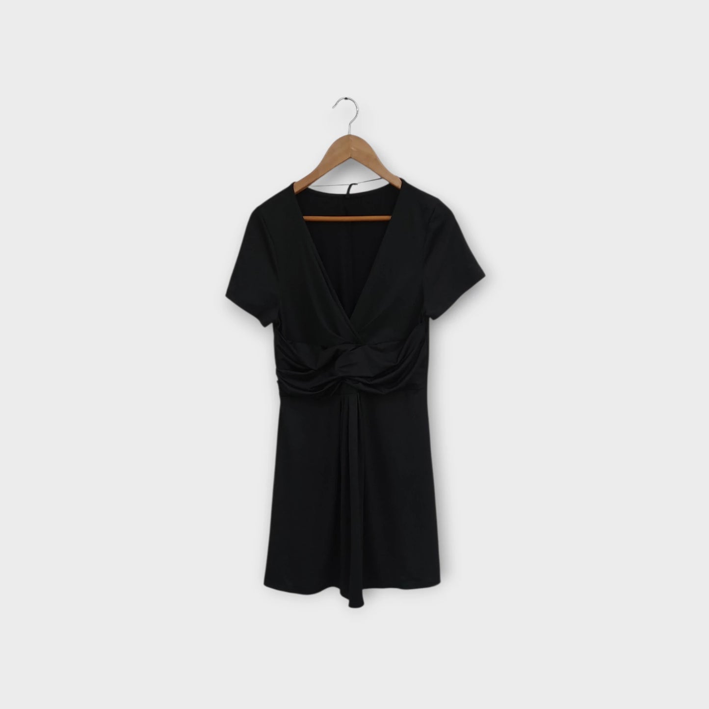 שמלת מידי שחורה | מידה 2
