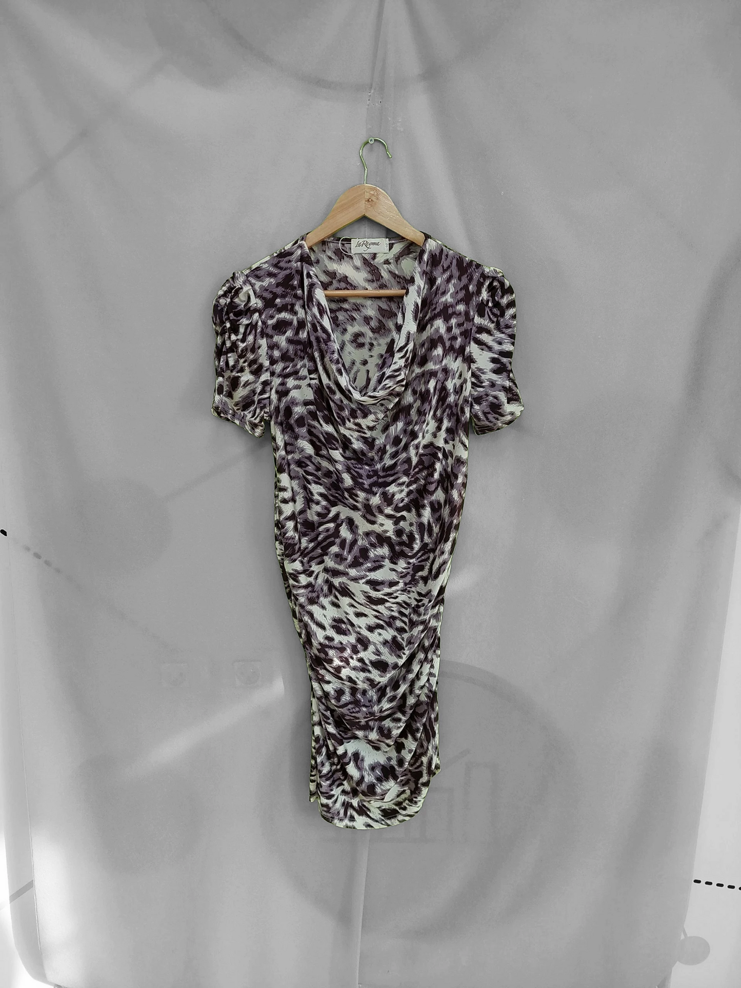 שמלת מידי מנומרת | מידה 3