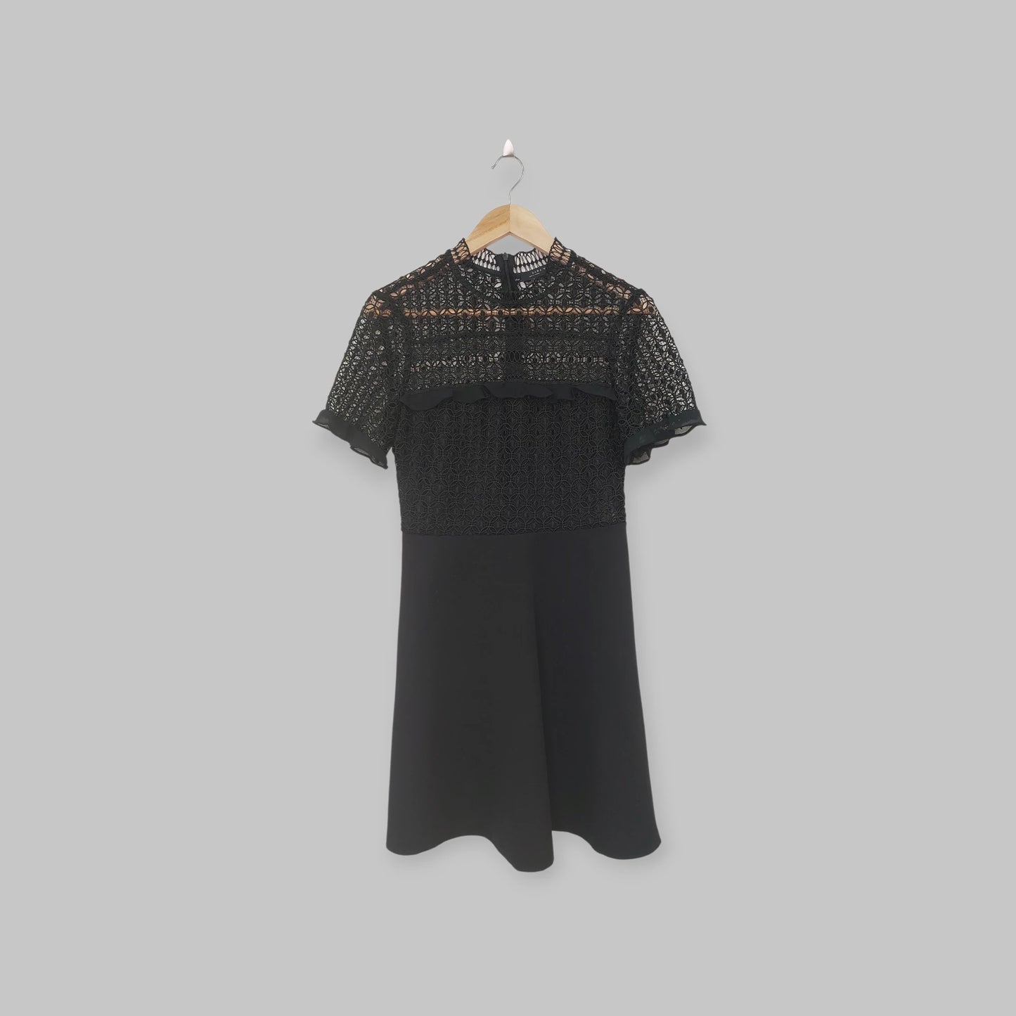 שמלה מידי שחורה ZARA WOMAN | מידה M