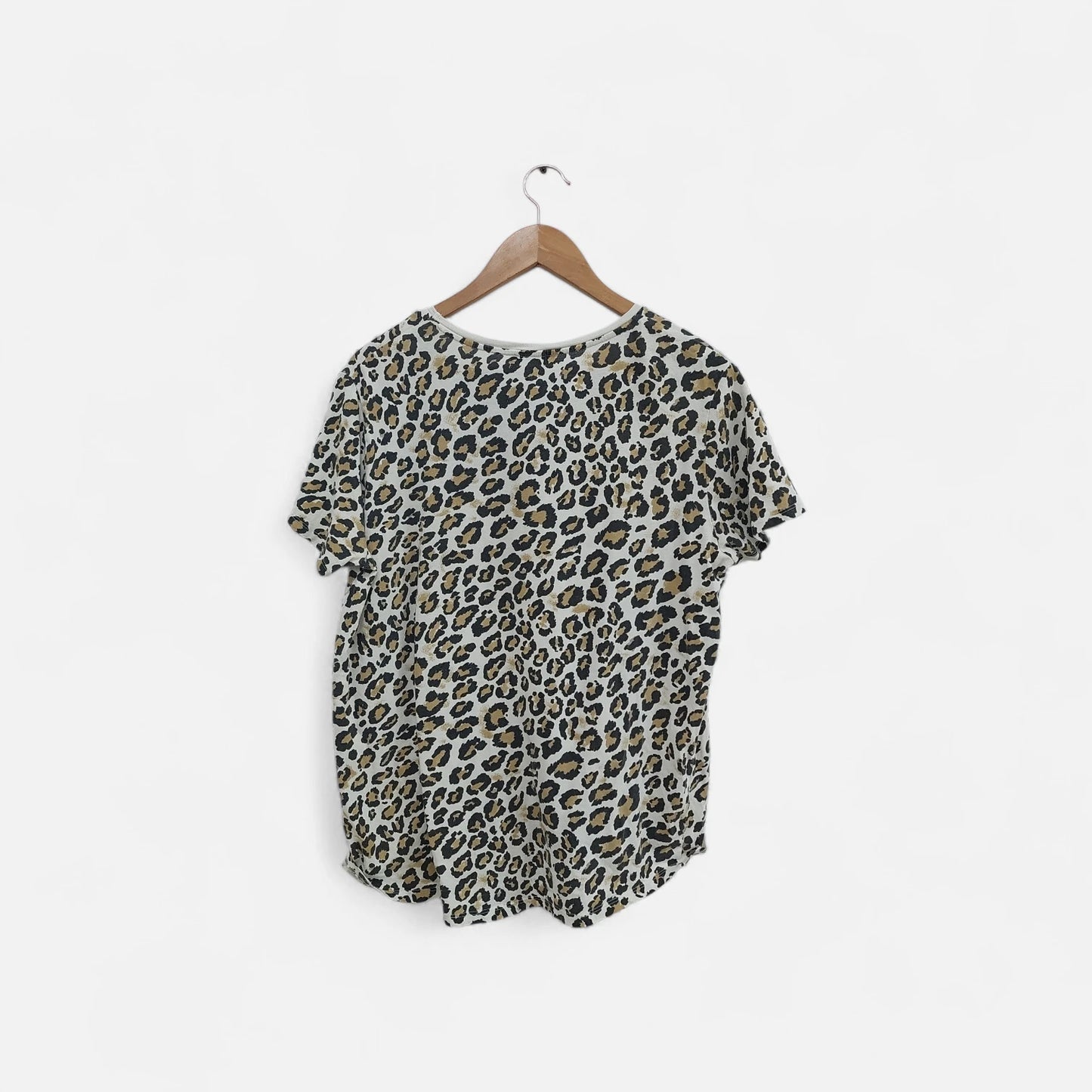 חולצת TSHIRT מנומרת | מידה XS