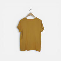 חולצת TSHIRT בצבע חרדל | מידה M