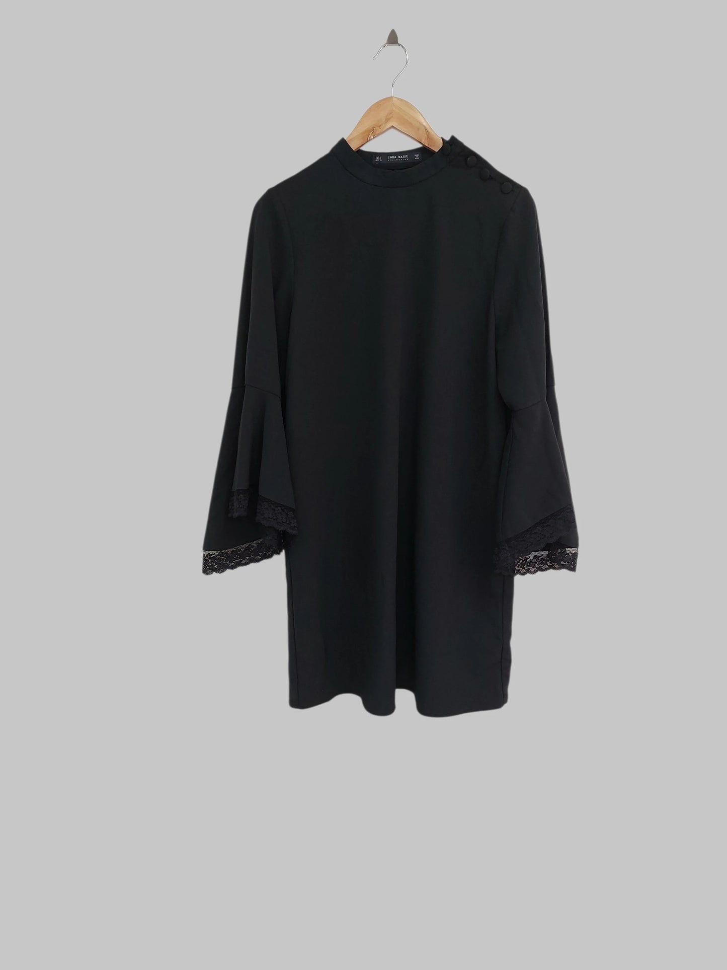 שמלת מידי שחורה ZARA BASIC | מידה L