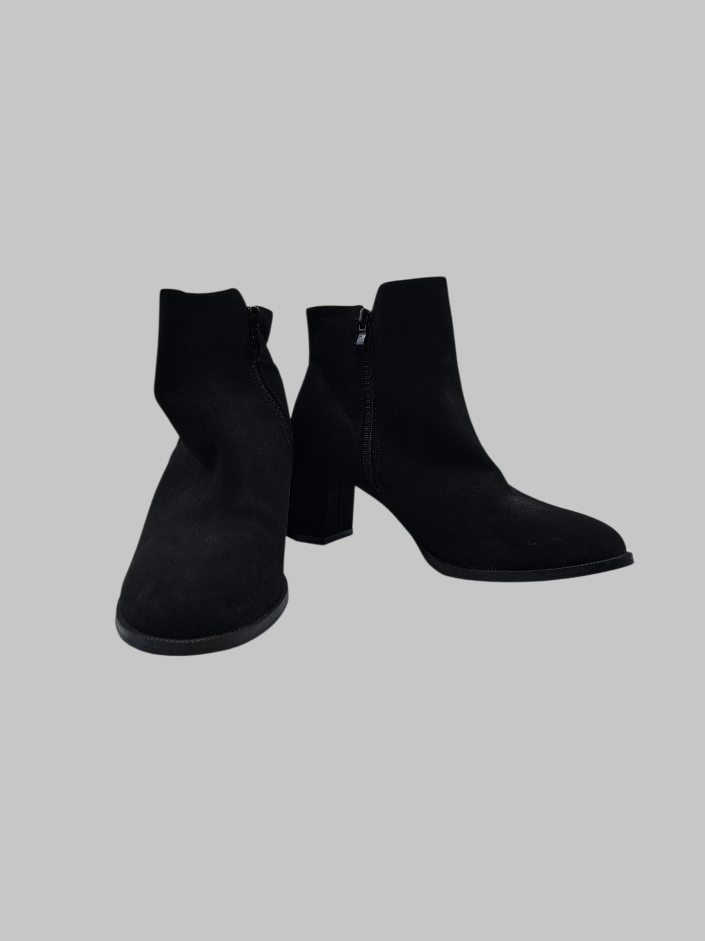 מגף שחור Scoop Shoes | מידה 39
