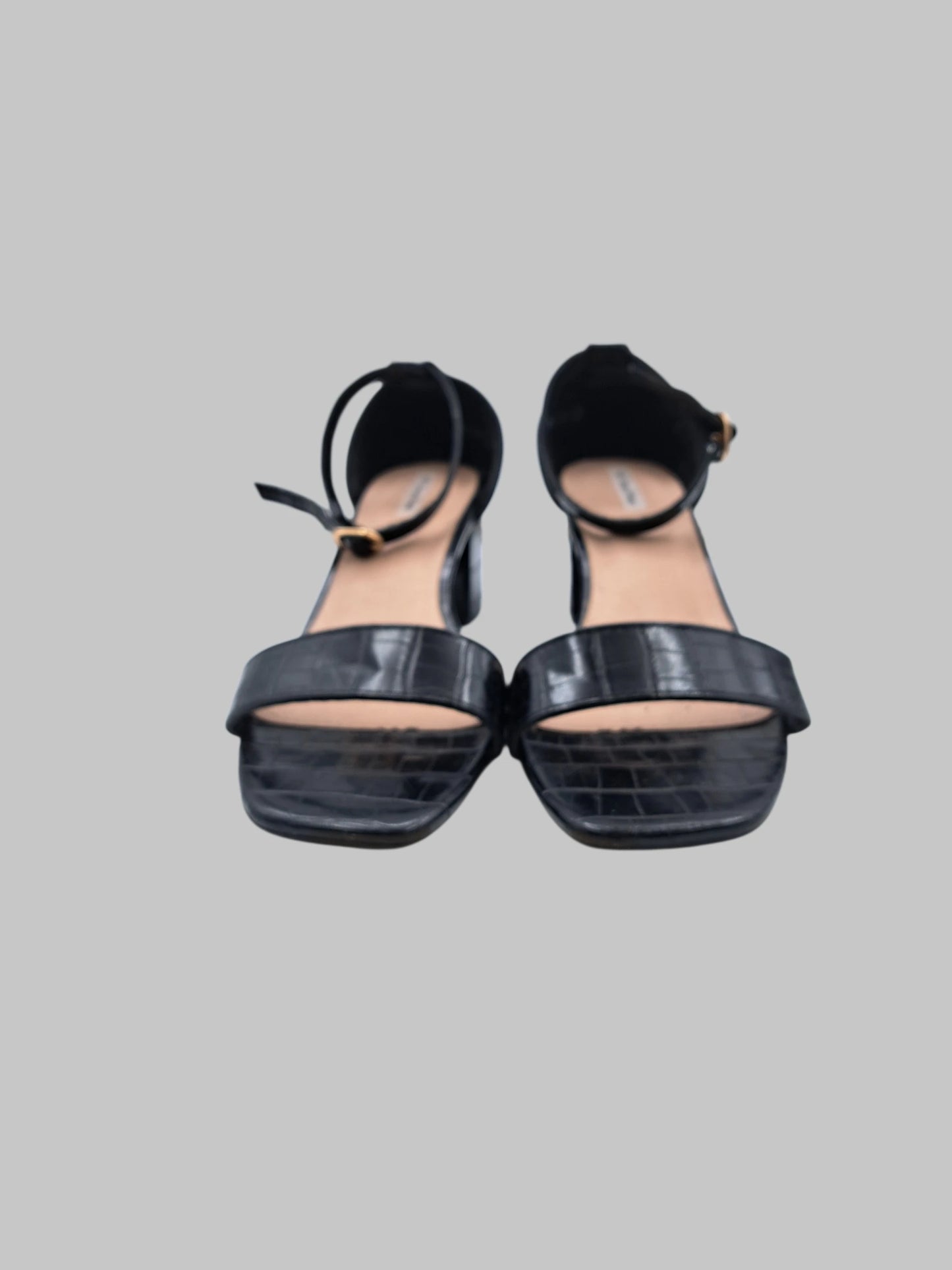 נעל עקב שחורה Scoop Shoes | מידה 41