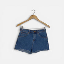 ג'ינס קצר בצבע תכלת | מידה S