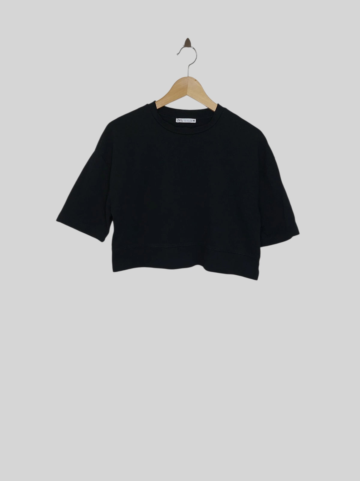 חולצה שחורה ZARA | מידה S
